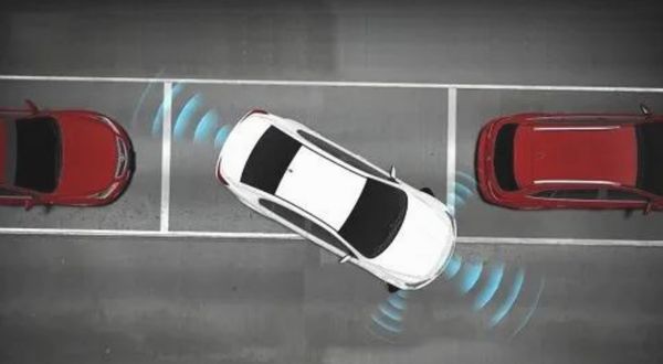 Ilustrasi sensor parkir mobil